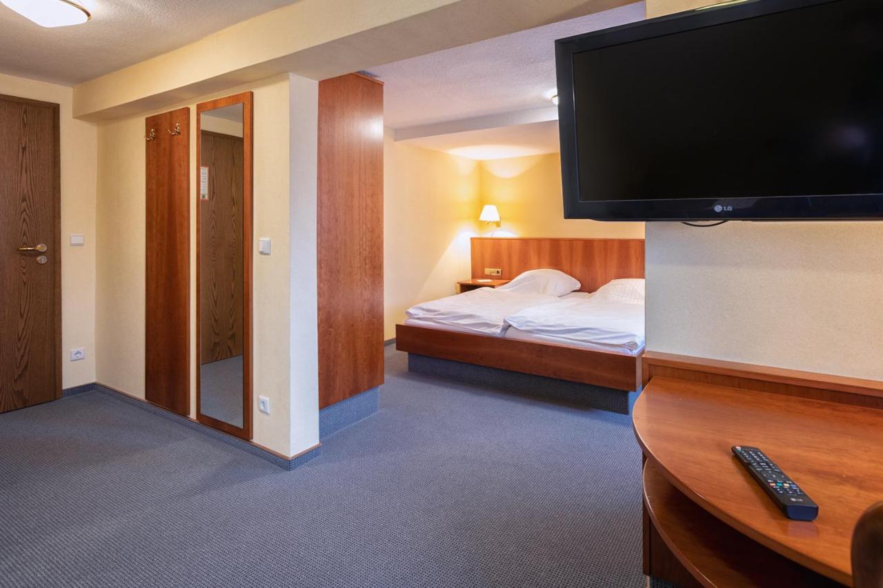 Hotel-Restaurant Weinhaus Grebel Koblenz  Kültér fotó